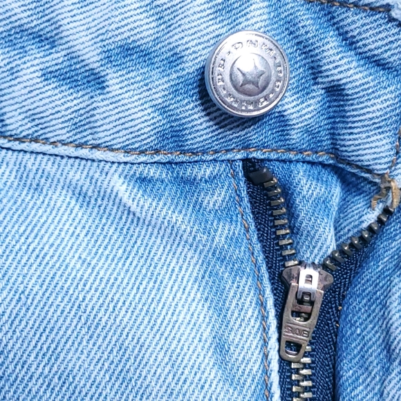 Princess Polly Floral Cuff High Rise Mom Jeans - Picture 7 of 14